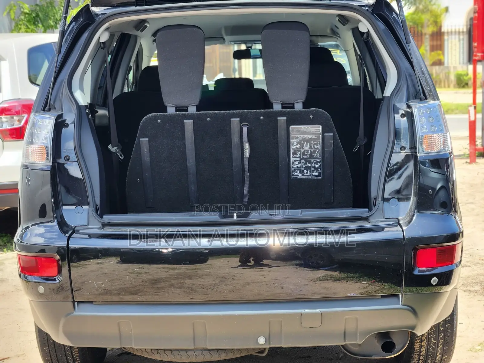 Mitsubishi Outlander SE 2010 Black
