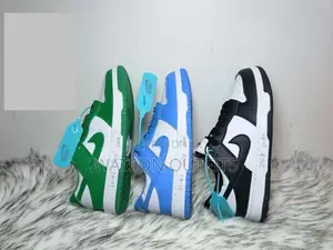 Best Quality Sneakers/Shoes/Footwears Original