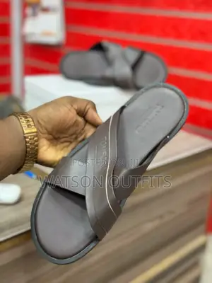 New Original Men Sandals/Open Shoes