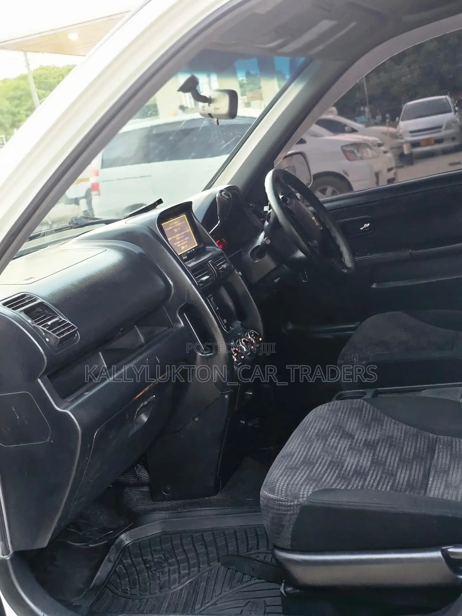 Honda CR-V 2004 White