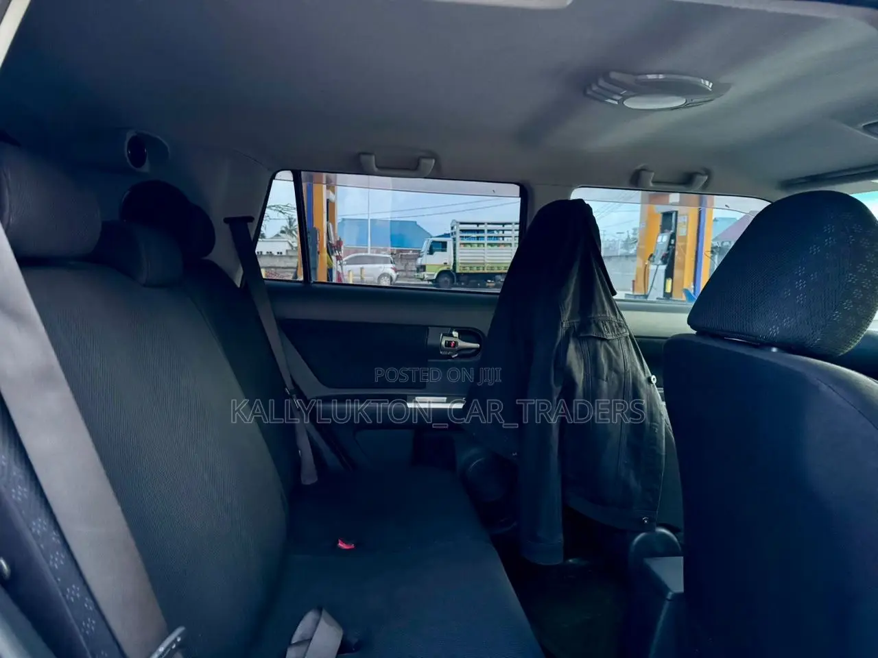 Toyota Corolla Rumion 2010 Black