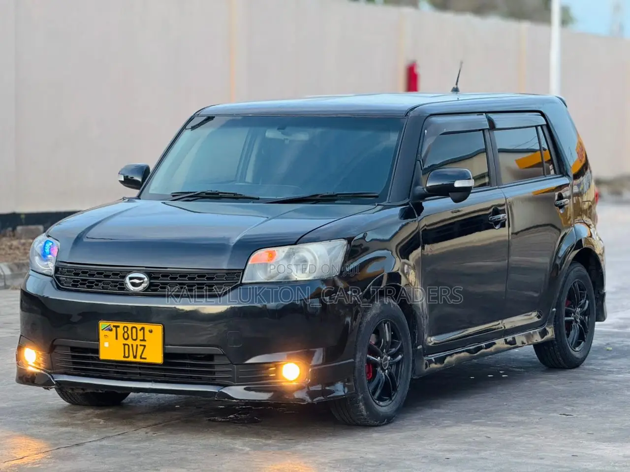 Toyota Corolla Rumion 2010 Black