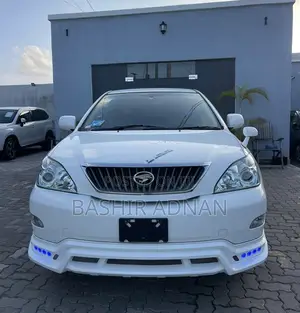 Photo - Toyota Harrier 2.4 2007 White