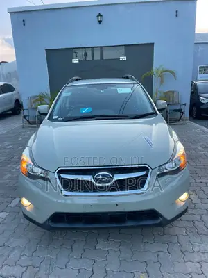 Subaru Impreza 2013 Off white