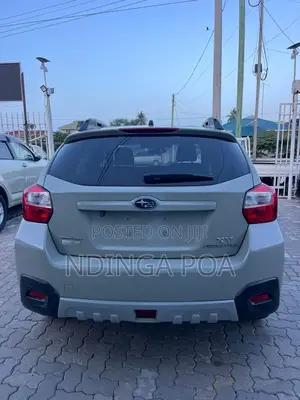 Subaru Impreza 2013 Off white