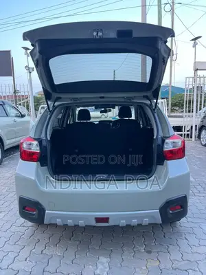 Subaru Impreza 2013 Off white