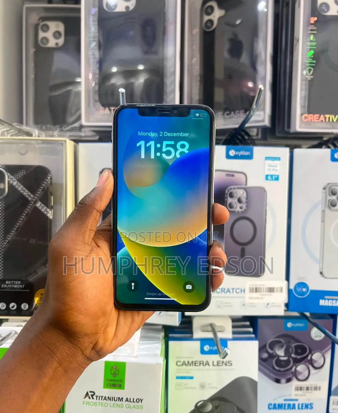 Apple iPhone X 64 GB White