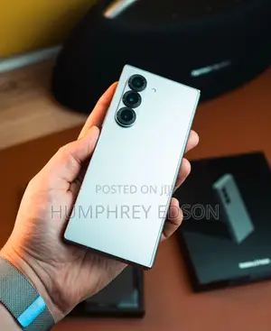 New Samsung Galaxy Z Fold6 256 GB Silver