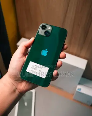 Apple iPhone 13 128 GB Green