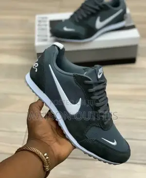 New Original Nike Unisex Shoes/Footwears