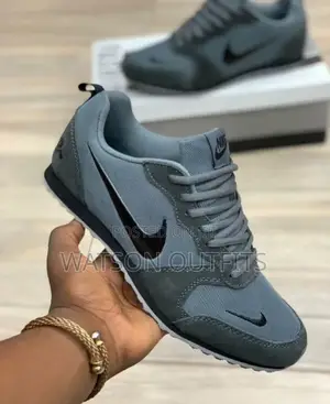 New Original Nike Unisex Shoes/Footwears