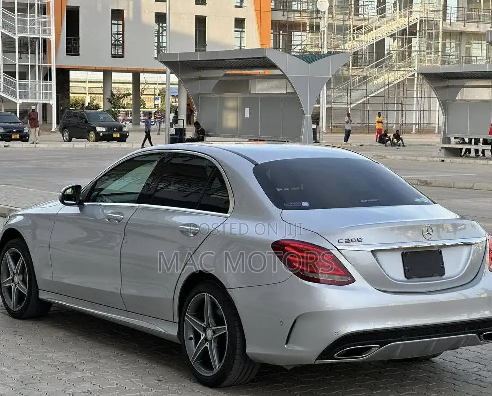 Mercedes-Benz C200 2014 Silver