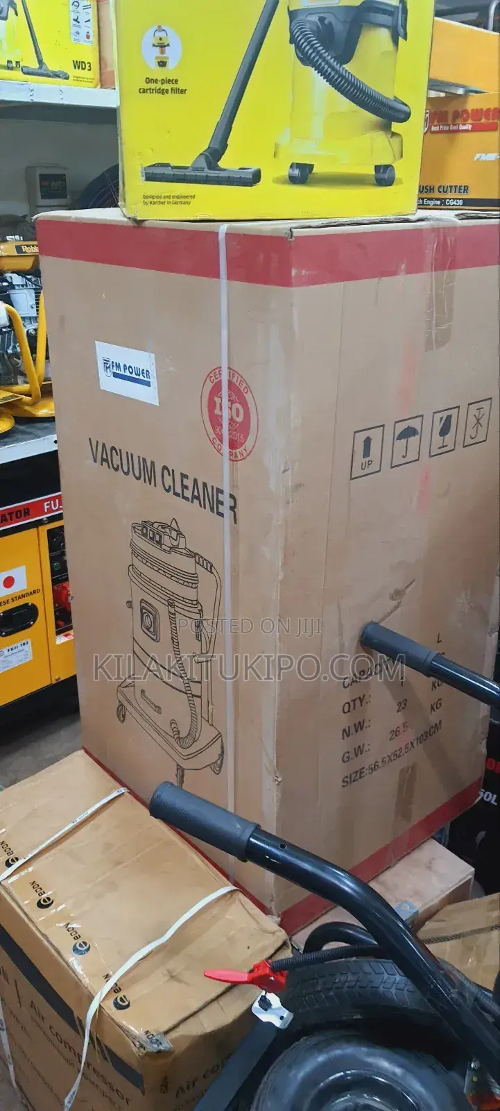 COMMERCIAL Vacuum Cleaner 70L