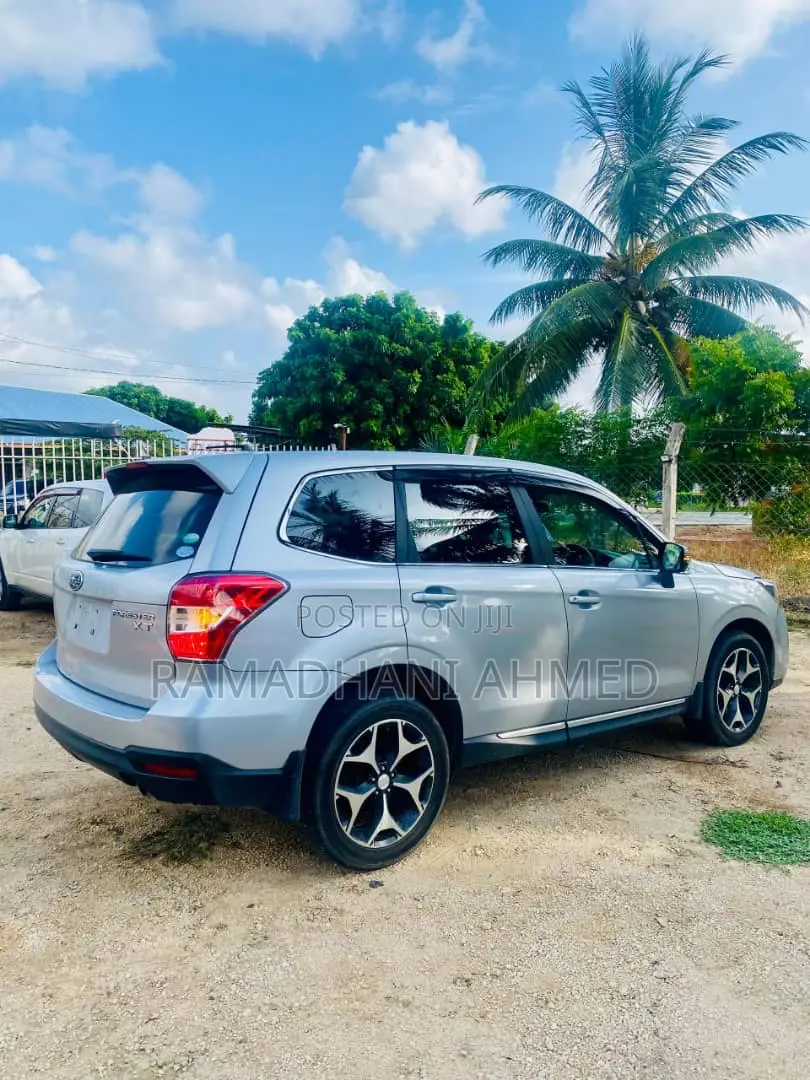 Subaru Forester 2014 Silver