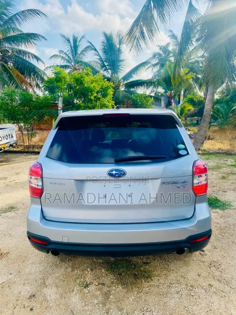 Subaru Forester 2014 Silver