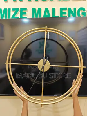*Quality Wall Decor Clock