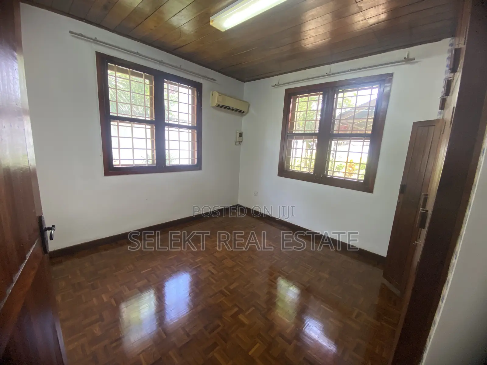 4bdrm Bungalow in Masaki, Kinondoni for rent