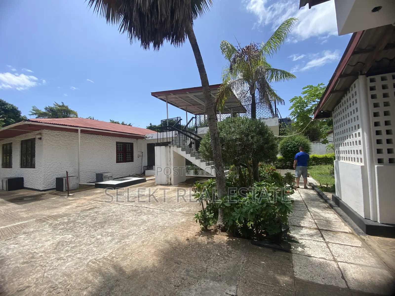 4bdrm Bungalow in Masaki, Kinondoni for rent