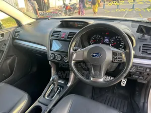 Subaru Forester 2014 Pearl