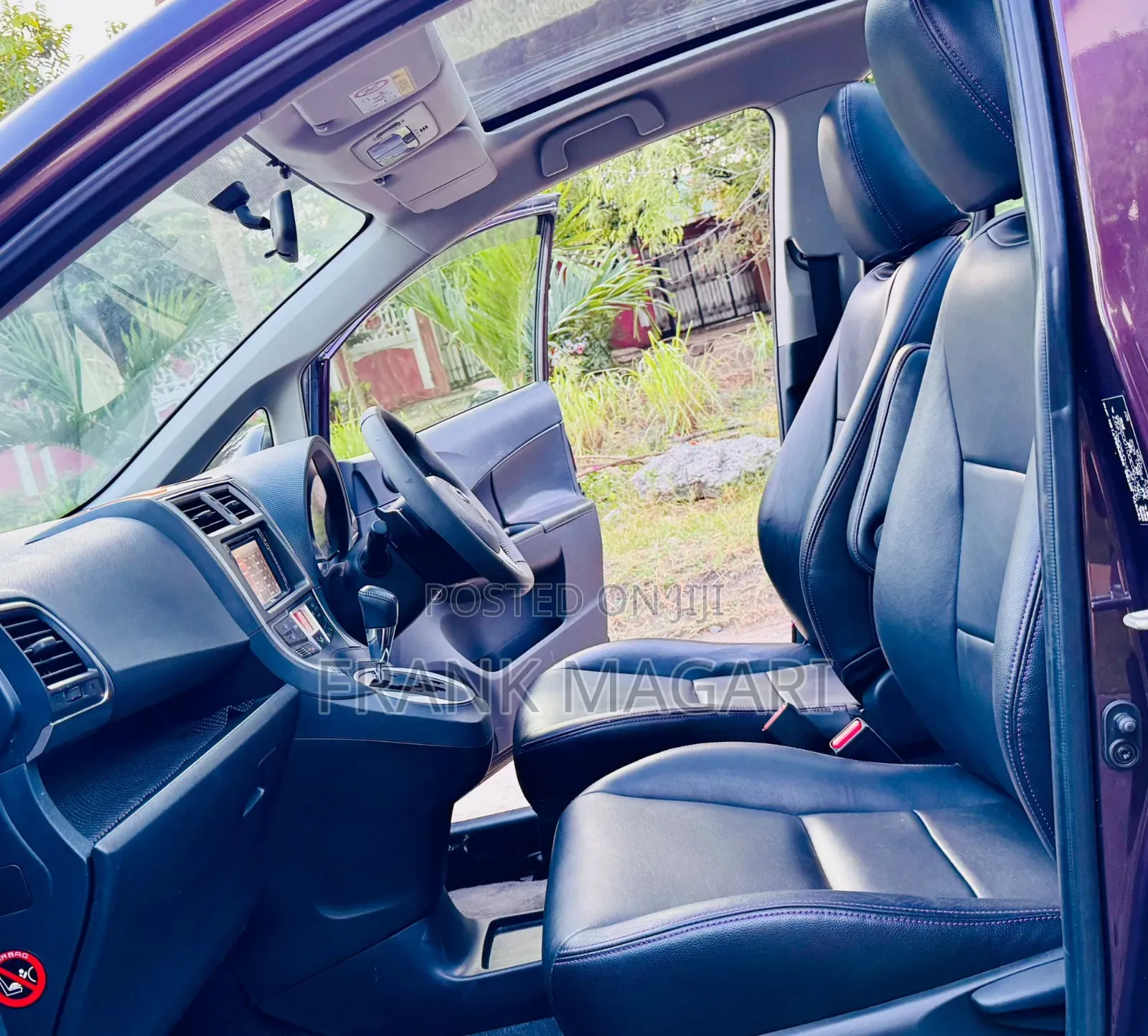 Toyota Ractis 1.5 FWD 2012 Burgundy