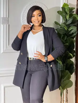 Ladies Four Button Suit