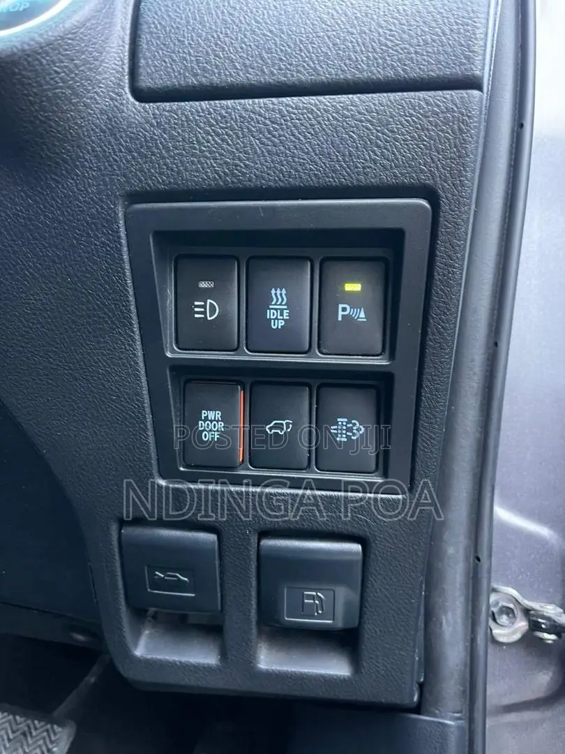 Toyota Fortuner 2.8 D AWD 2023 Gray