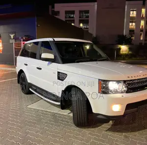 Land Rover Range Rover Sport HSE 4x4 (5.0L 8cyl 6A) 2010 White