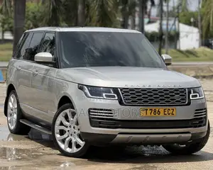 Land Rover Range Rover Vogue 2018 Gold