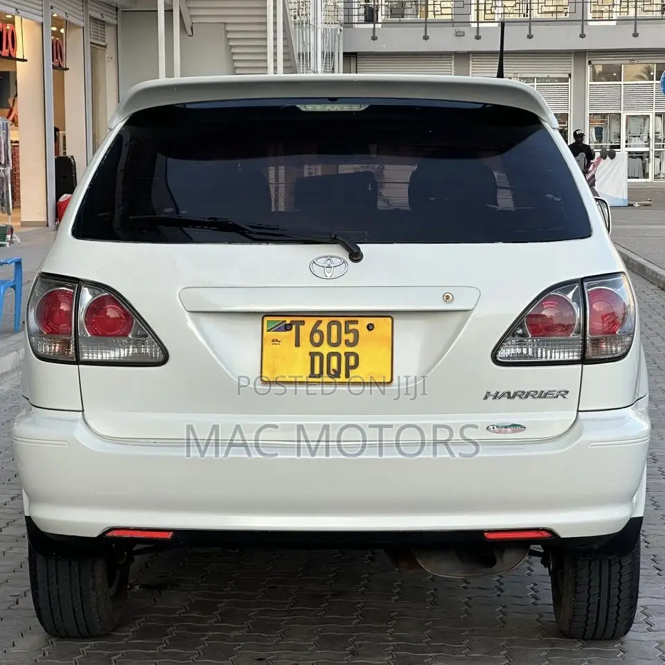 Toyota Harrier 2002 Pearl