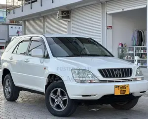 Toyota Harrier 2002 Pearl
