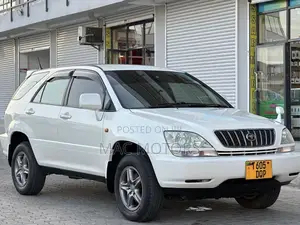 Toyota Harrier 2002 Pearl