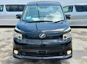 Toyota Voxy 2010 Black