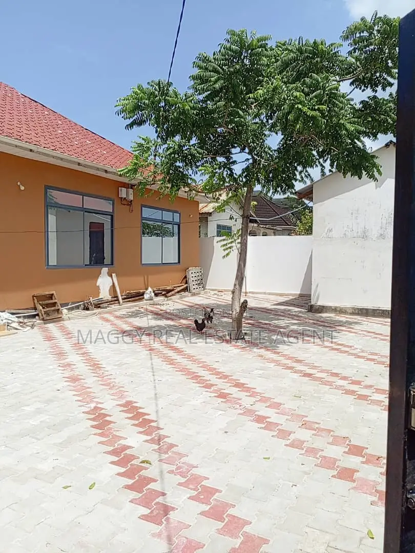 2bdrm House in Mbweni Teta for rent