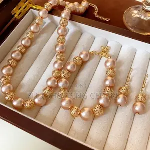 Set of Jewellery