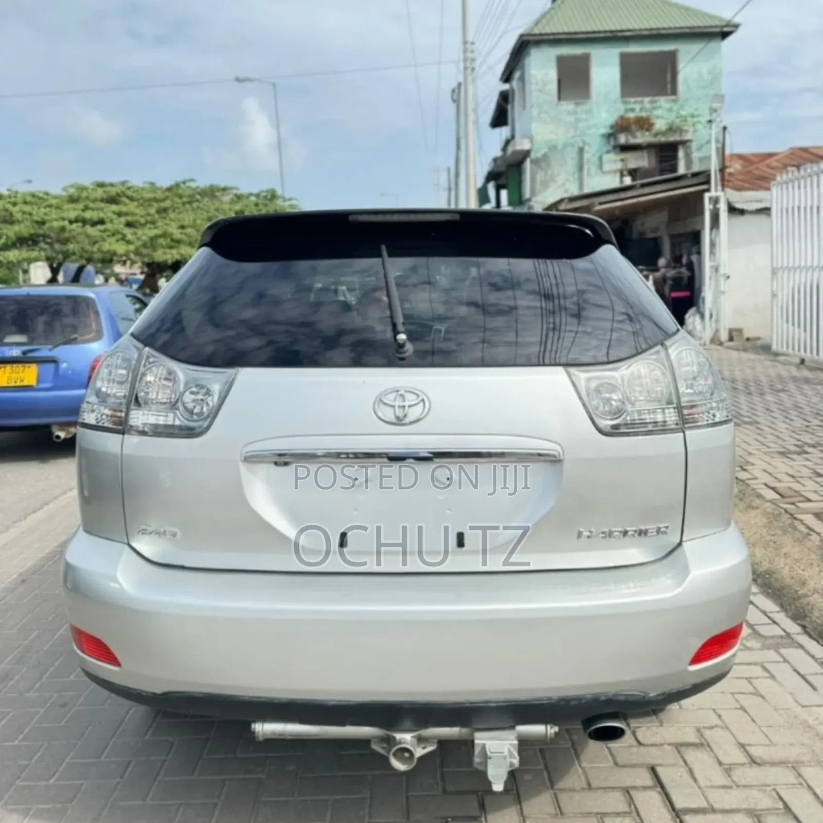 Toyota Harrier 2005 Silver