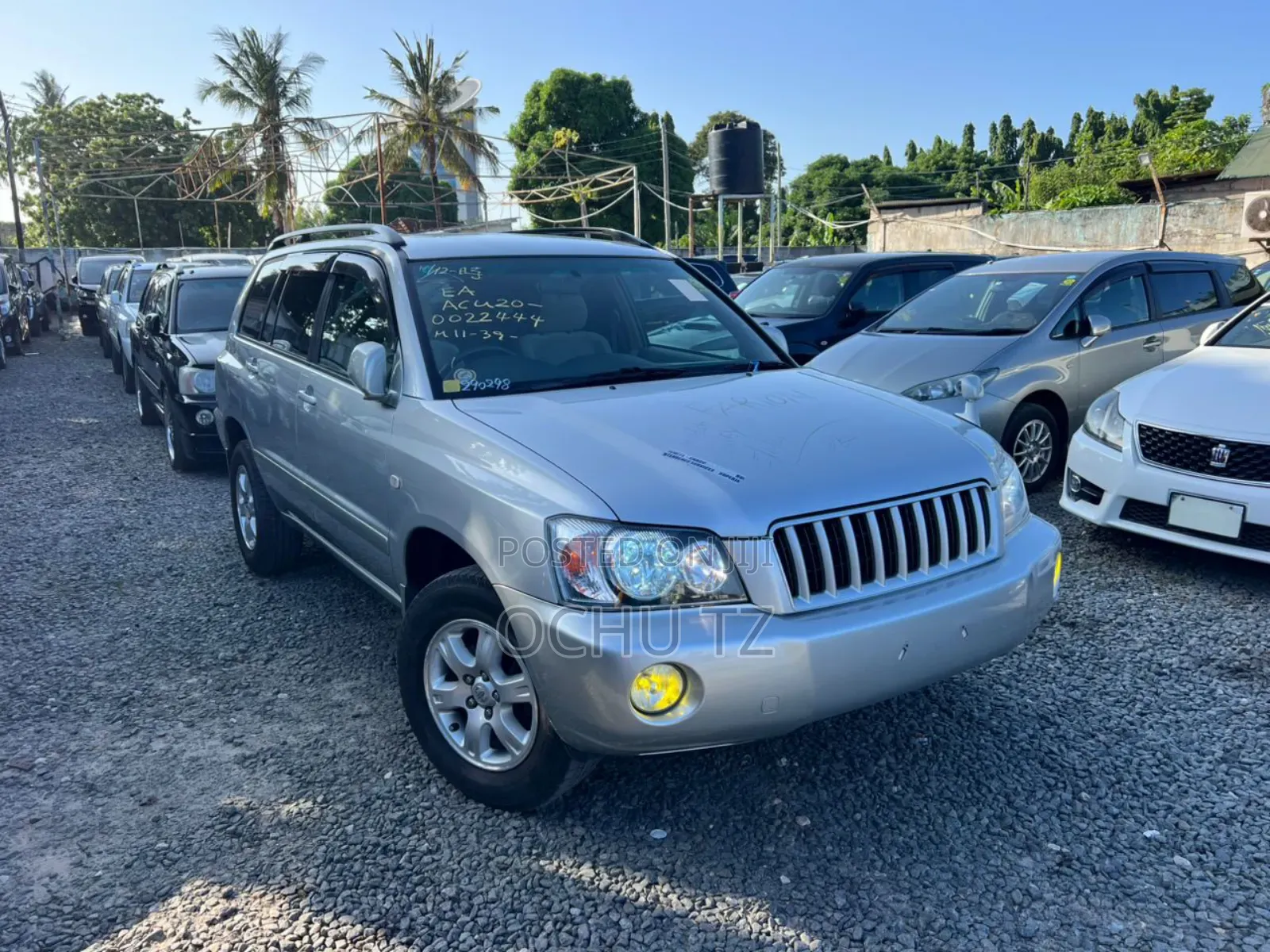 Toyota Kluger 2002 Silver