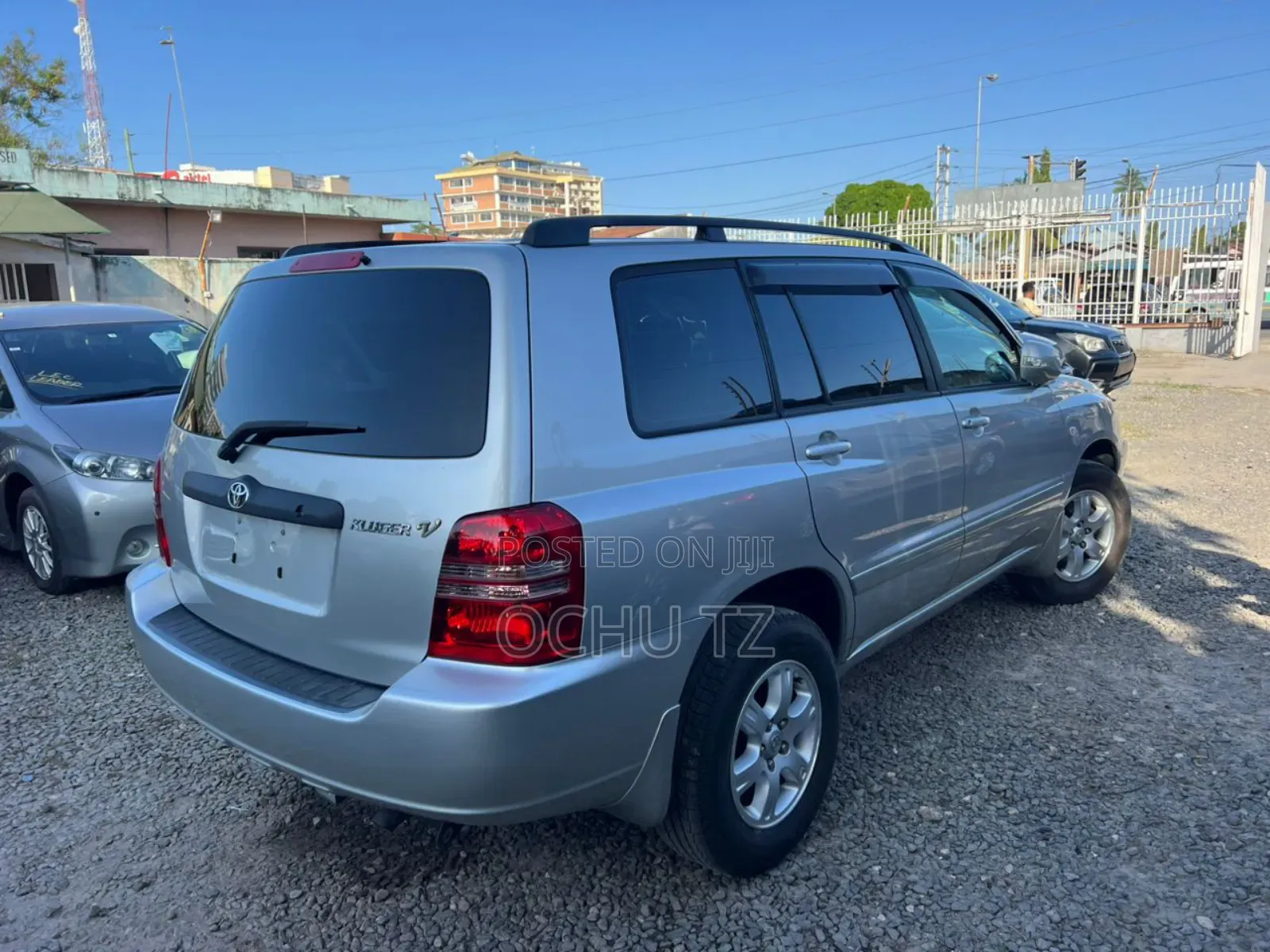 Toyota Kluger 2002 Silver
