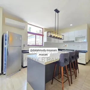 Furnished 5bdrm Villa in Ada Estate for rent
