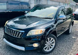 Toyota Vanguard 2011 Black