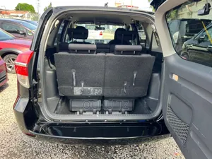 Toyota Vanguard 2011 Black