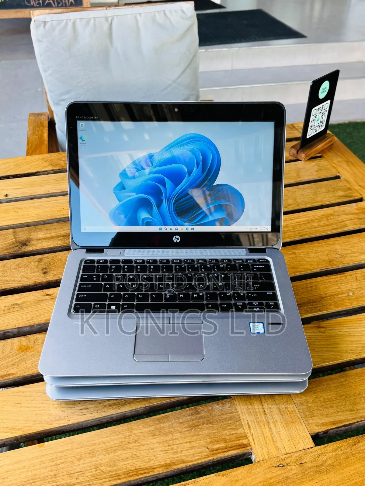Laptop HP EliteBook 820 G4 8GB Intel Core I5 HDD+SSD 256GB