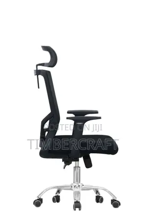 D82 High Back Office Chair