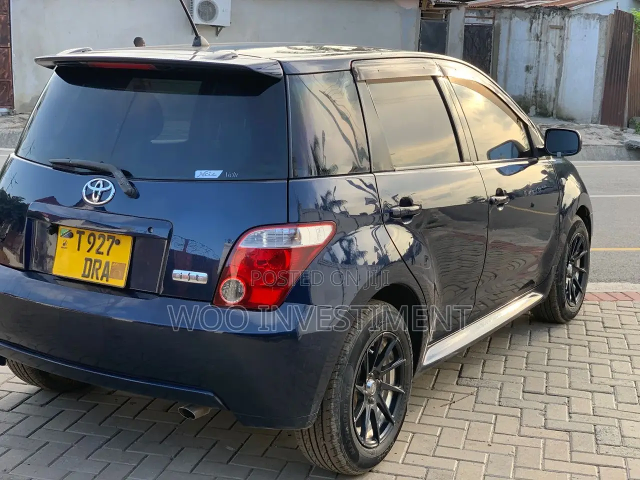 Toyota IST 2006 Blue