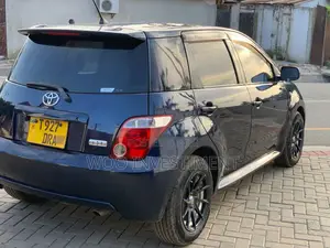 Toyota IST 2006 Blue