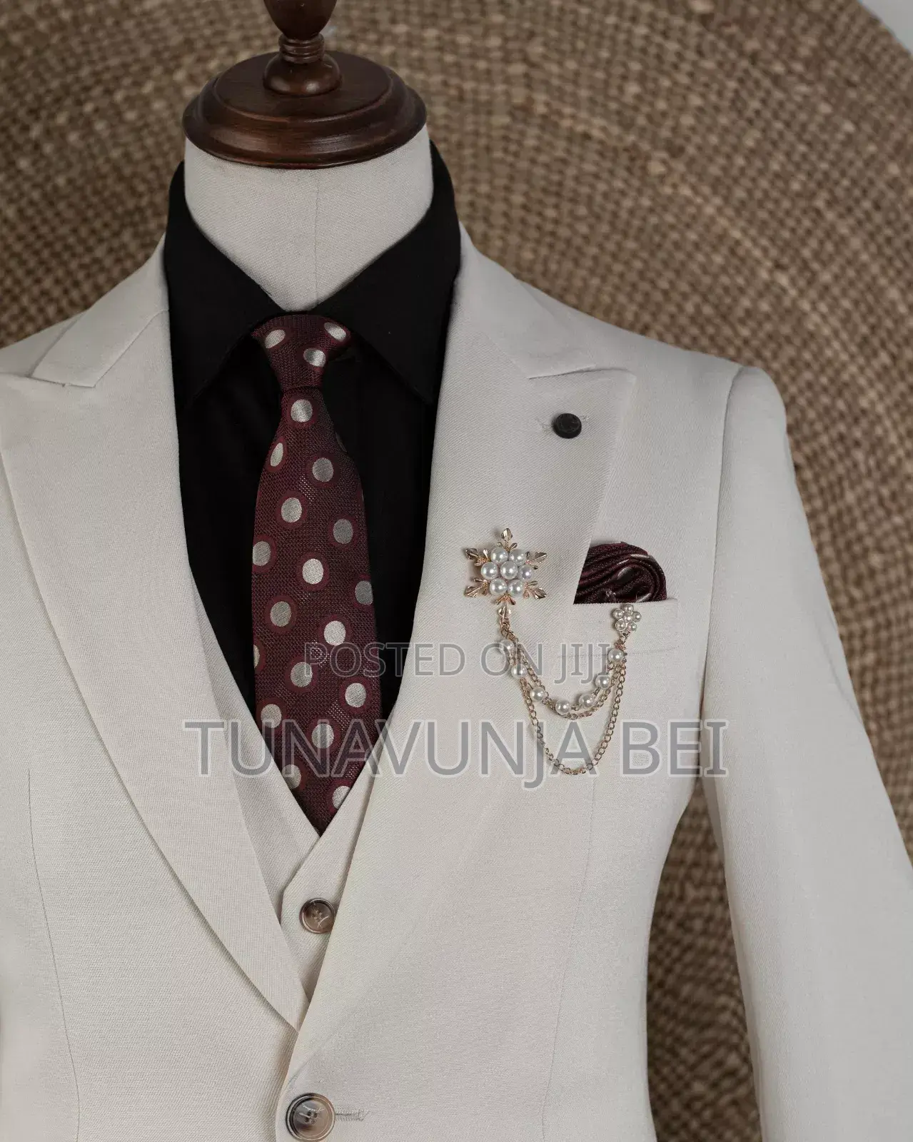 Suit Nzuri Za Kiume