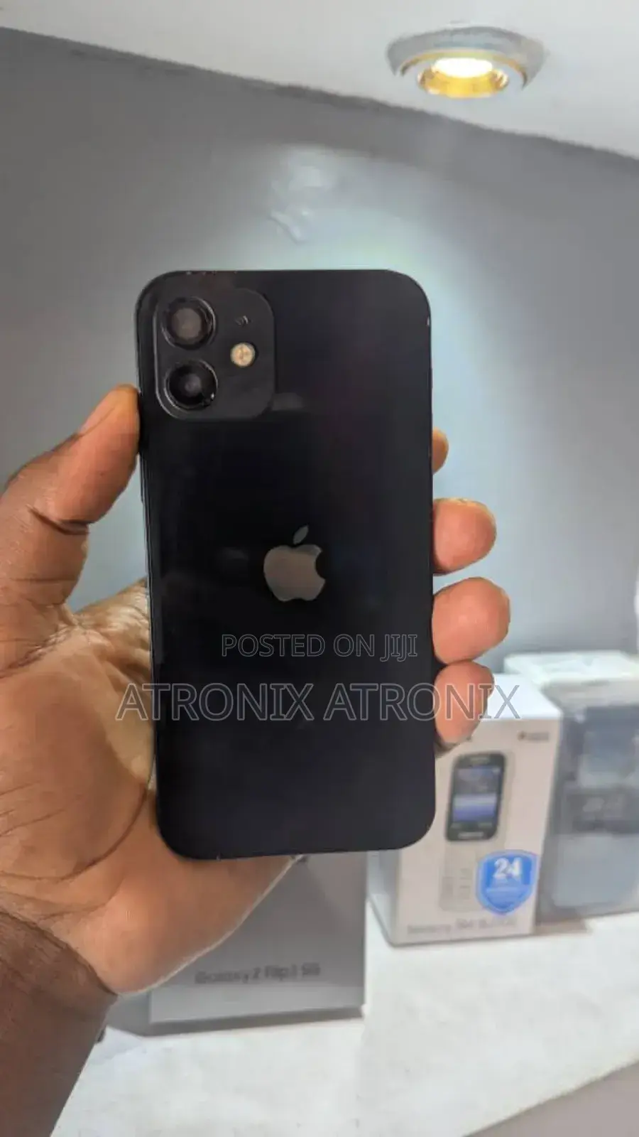 Apple iPhone 12 64 GB Black