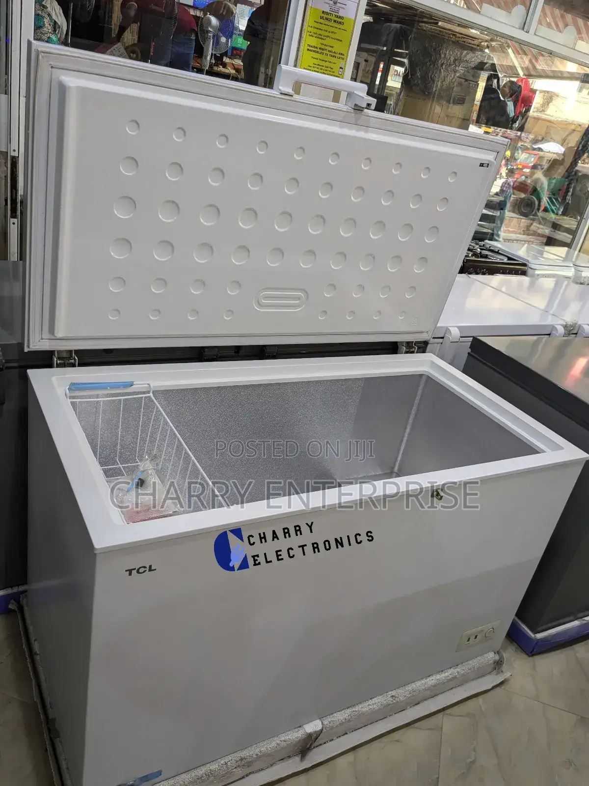 Original Powerful TCL Chest Freezer With Handles (Ina Mshikio) 300l