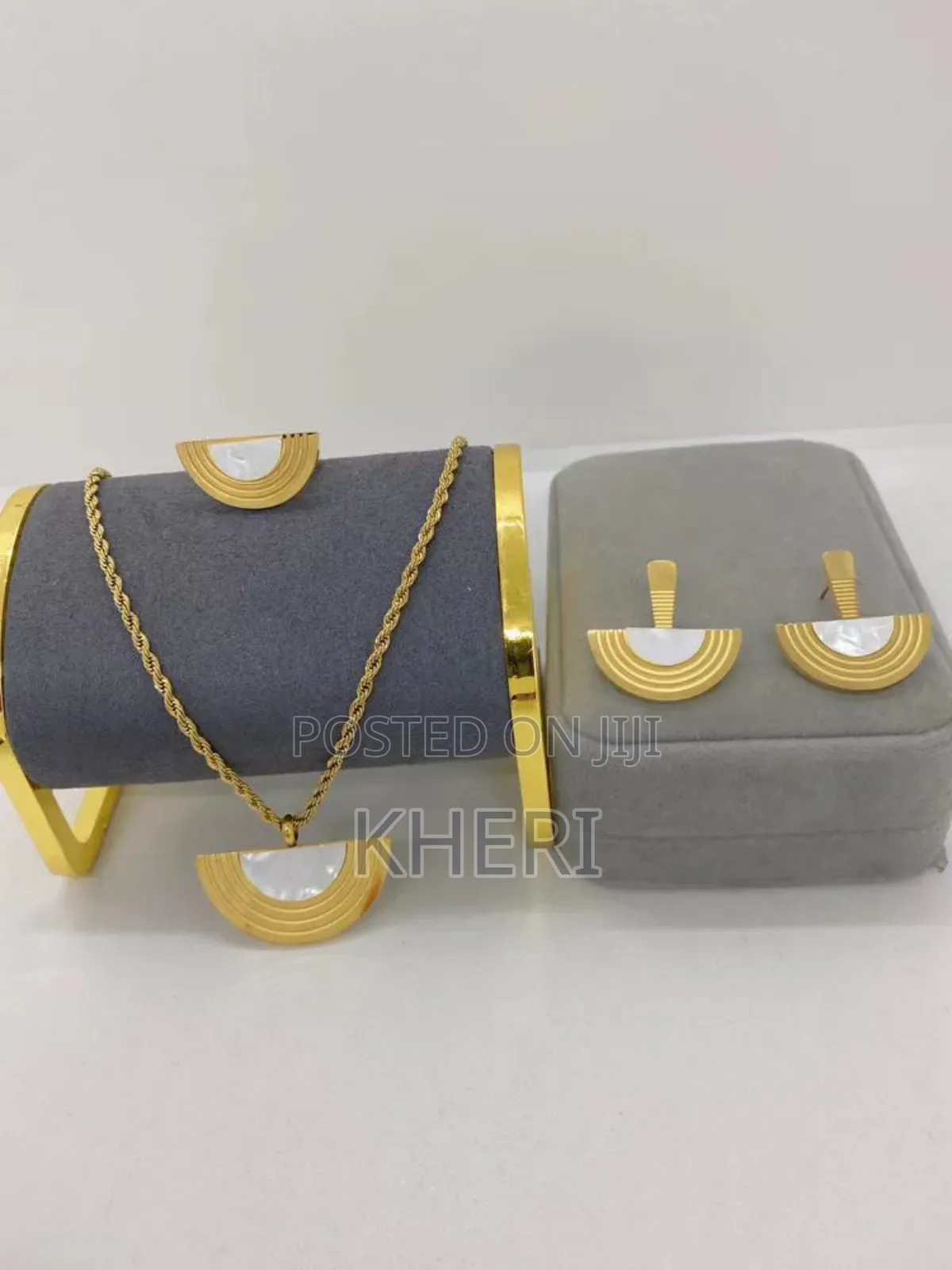 Jewelry Set