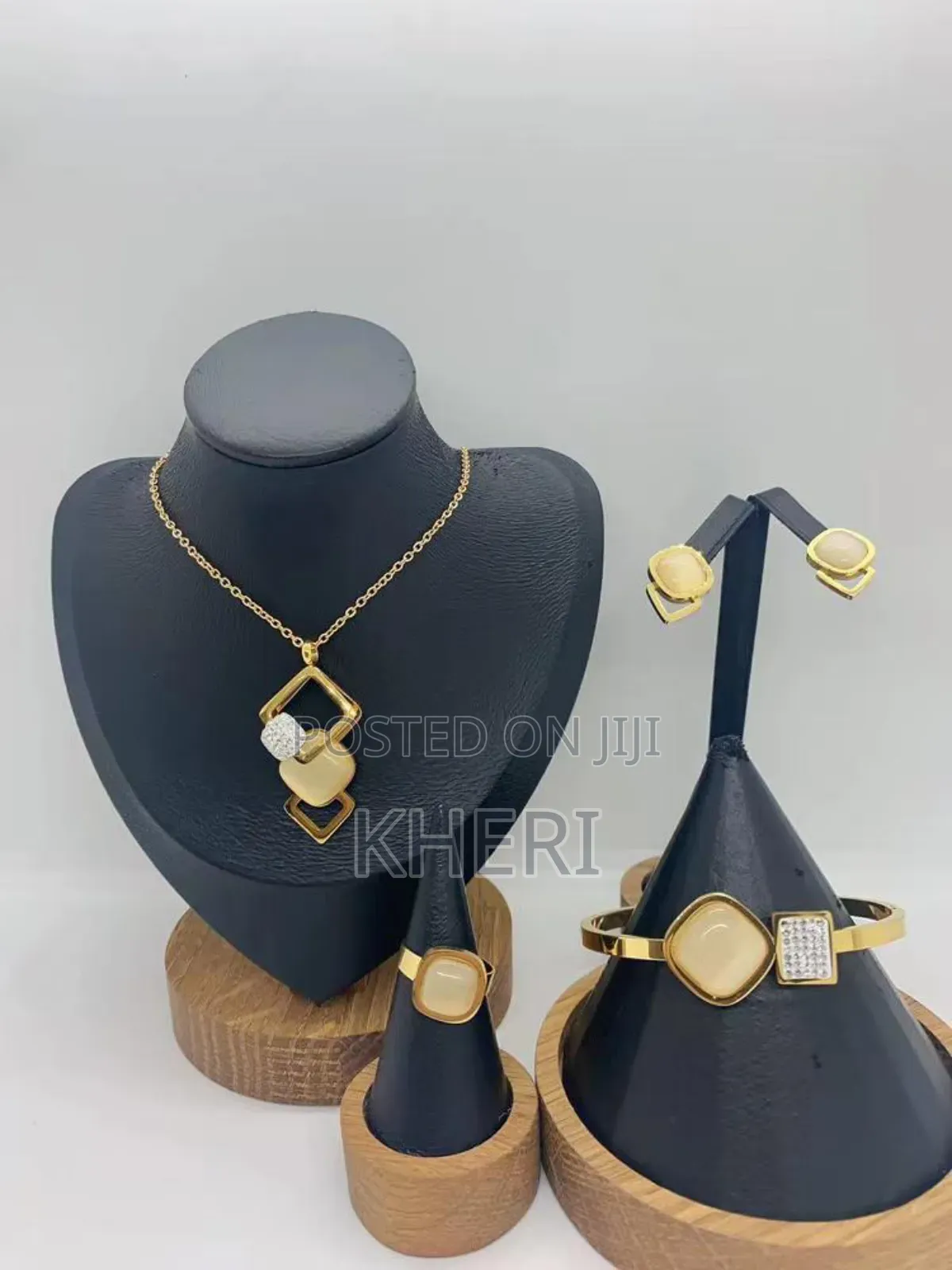 Jewelry Set