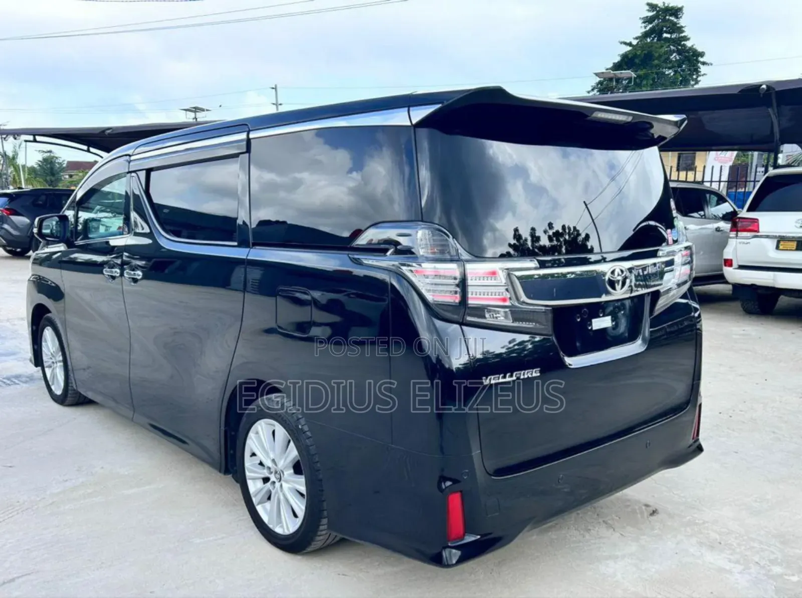 Toyota Vellfire 2017 Black